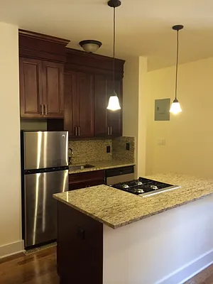 Rented by Quest Realty Sunnyside Corp | media 13