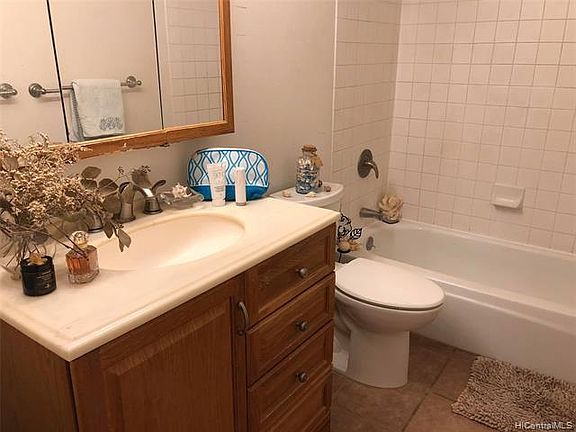 4th image of 91-1042 Kaiau Ave #13F