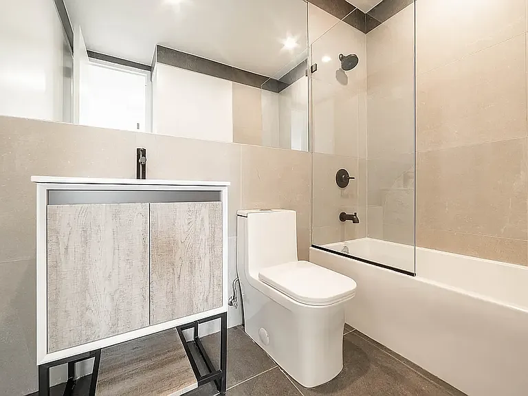 2909 Albemarle Rd #4A — Photo 10