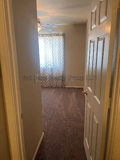 4 bed, 2.0 bath, 1861 sqft, $1,950 — Photo 2