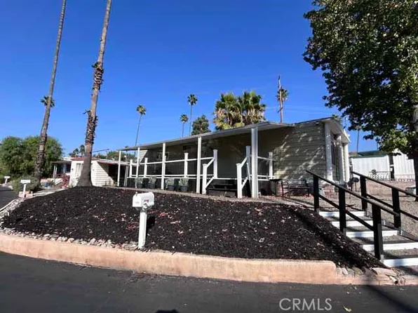 2751 Reche Cyn, Colton, CA 92324