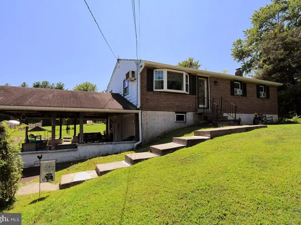 2400 Romig Rd, Gilbertsville, PA 19525