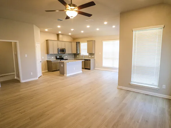 11500 Ceres St, Lorena, TX 76655