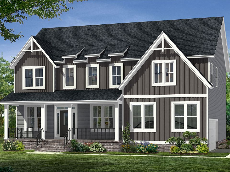 The Linwood - Farmhouse Elevation