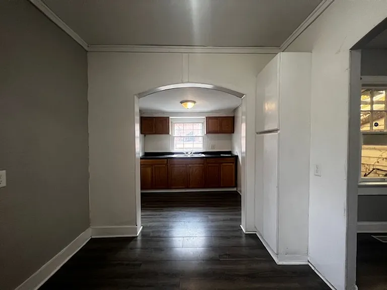 1242 Logan Ave NW — Photo 3