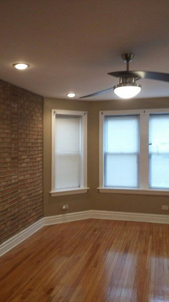 1st image of 6610 S Woodlawn Ave