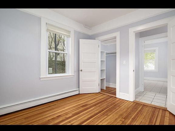5th image of 5 Fostoria St #1