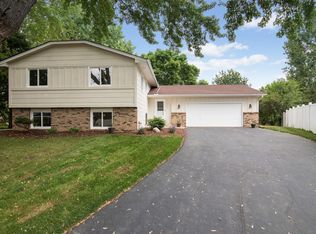 5641 136th Ct, Savage, MN 55378