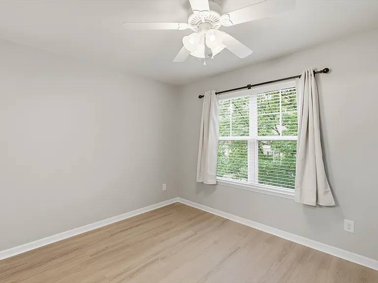 3015 Berkeley Springs Pl — Photo 20