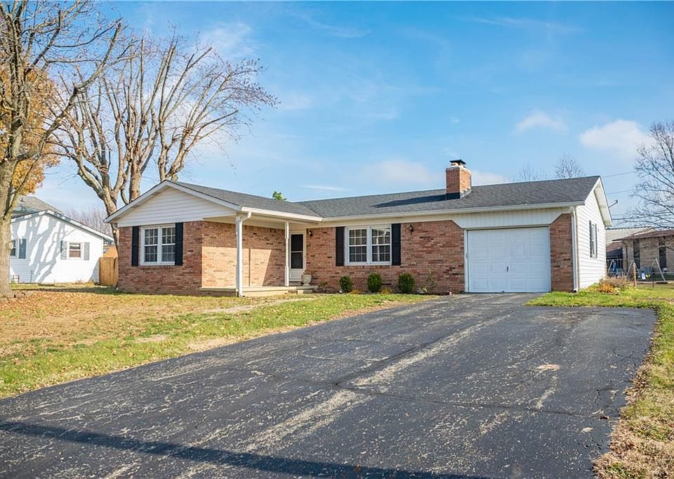 1st image of 202 Lancelot Dr