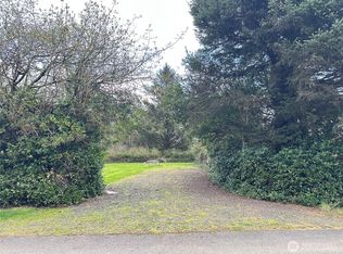 324 Clover Creek Avenue NW, Ocean Shores, WA 98569