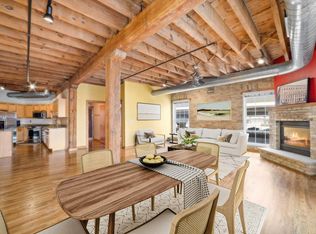418 N 3rd St UNIT 240, Milwaukee, WI 53203