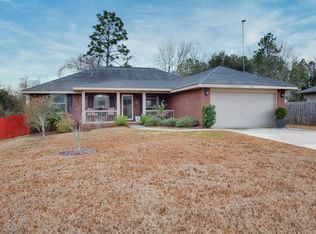 1680 Twin Pines Cir, Cantonment, FL 32533