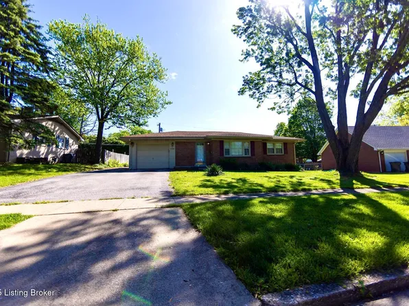 1288 Cherbourg Rd, Lexington, KY 40504