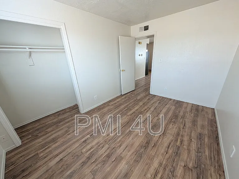 95 Darlene Rd SE #B — Photo 11