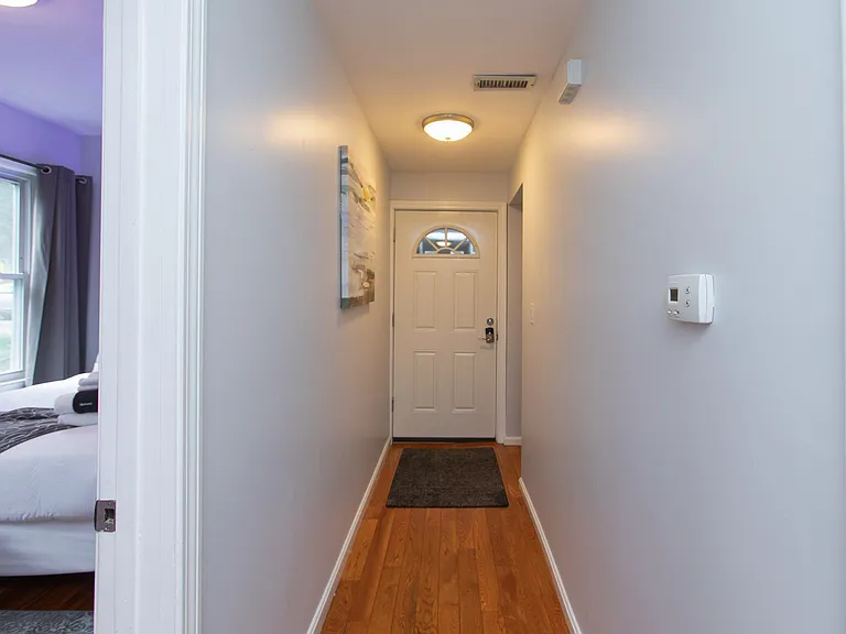 ENTRY HALLWAY