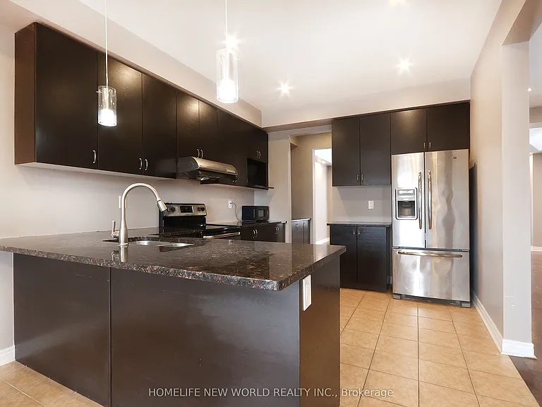 41 Pulpwood Cres — Photo 9