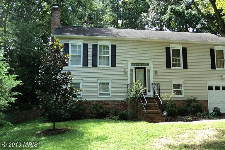 1st image of 1015 Plymouth Dr