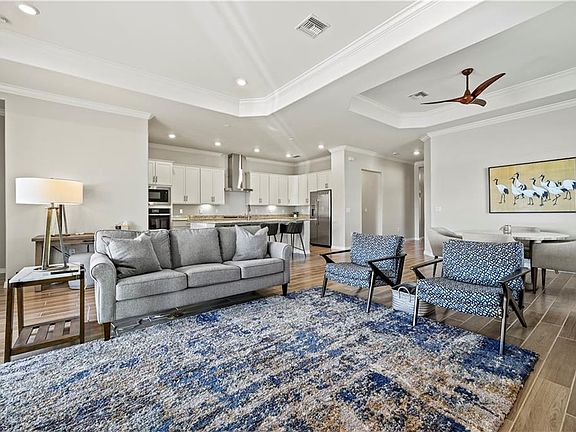 3rd image of 43376 Boardwalk LOOP