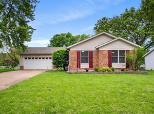 442 Lemonwood Dr, Saint Peters, MO