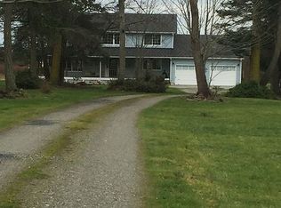 460 Silver Lake Rd, Oak Harbor, WA 98277