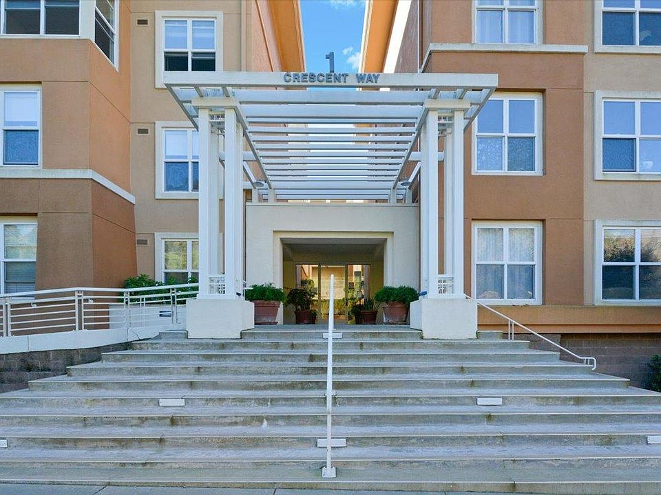 1st image of 1 Crescent Way APT 1414