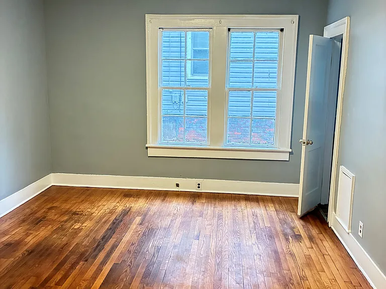 401 Kenan St W #401 — Photo 4