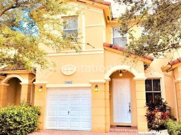 10882 NW 78th Ter, Doral, FL 33178