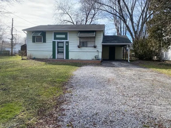 1017 Bryan Pl NW, Warren, OH 44485