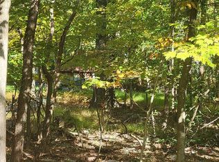 Roberts Rd, Effort, PA 18330