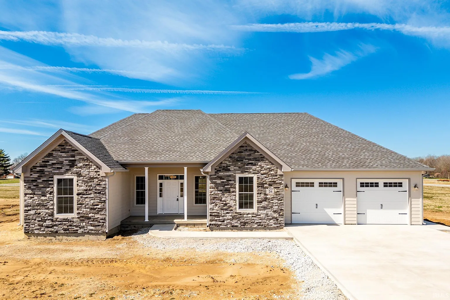 26 Fountain Dr photo 1