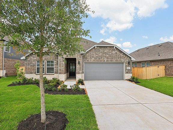 1-custom-Houston - Kingdom Heights- 2623 Clapbread Ln Rosenberg TX 77471-001.jpg