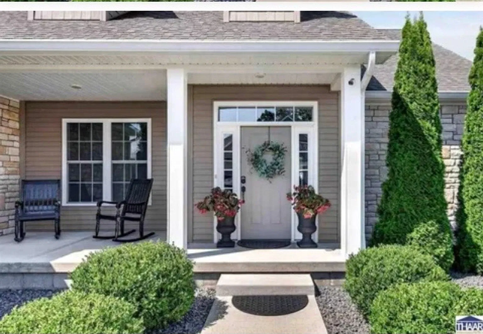 Beautiful 3 bedroom, 2 bath located on the east side of Terre Haute — Photo 3