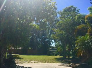 2330 Hyde Park St, Sarasota, FL 34239