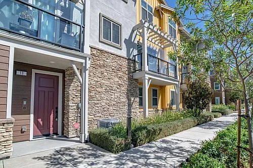 833 Tranquility Cir #10 Photo 1