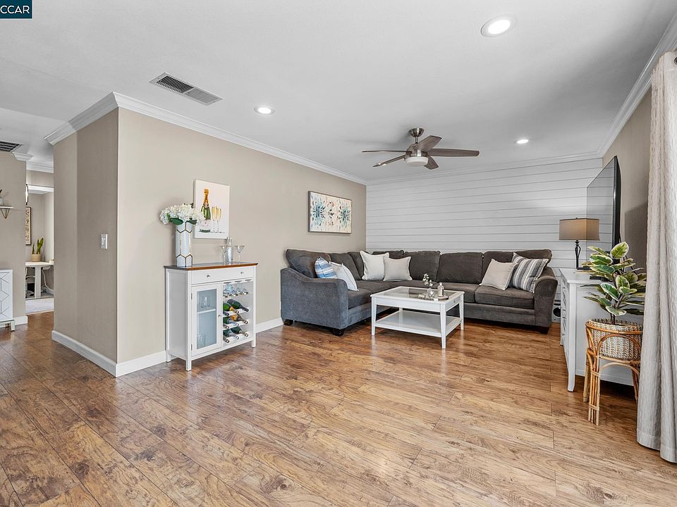 1st image of 825 Oak Grove Rd APT 62