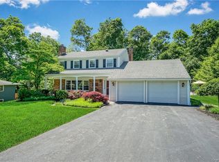 84 Susan Dr, Newburgh, NY 12550