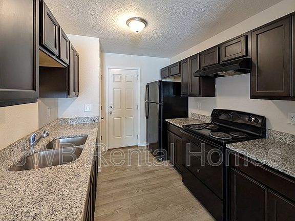 2nd image of 8460 April St