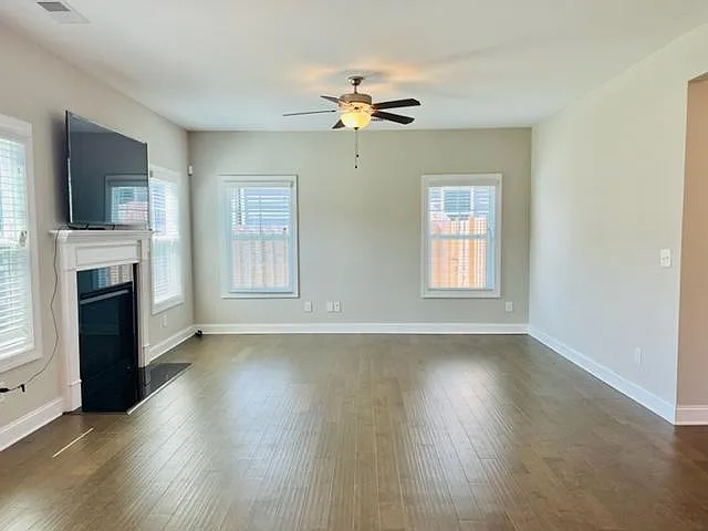 238 Gordon Park Blvd — Photo 4
