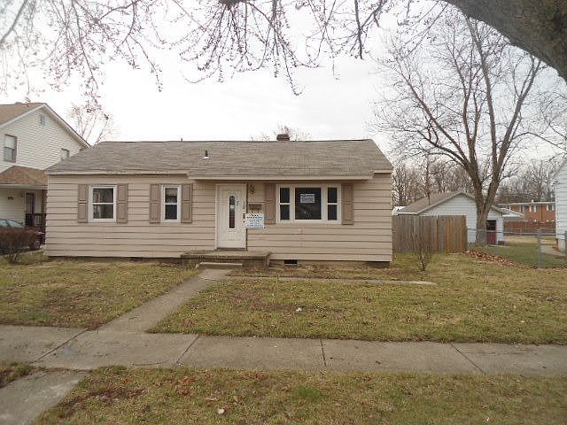 1st image of 418 N 4th St