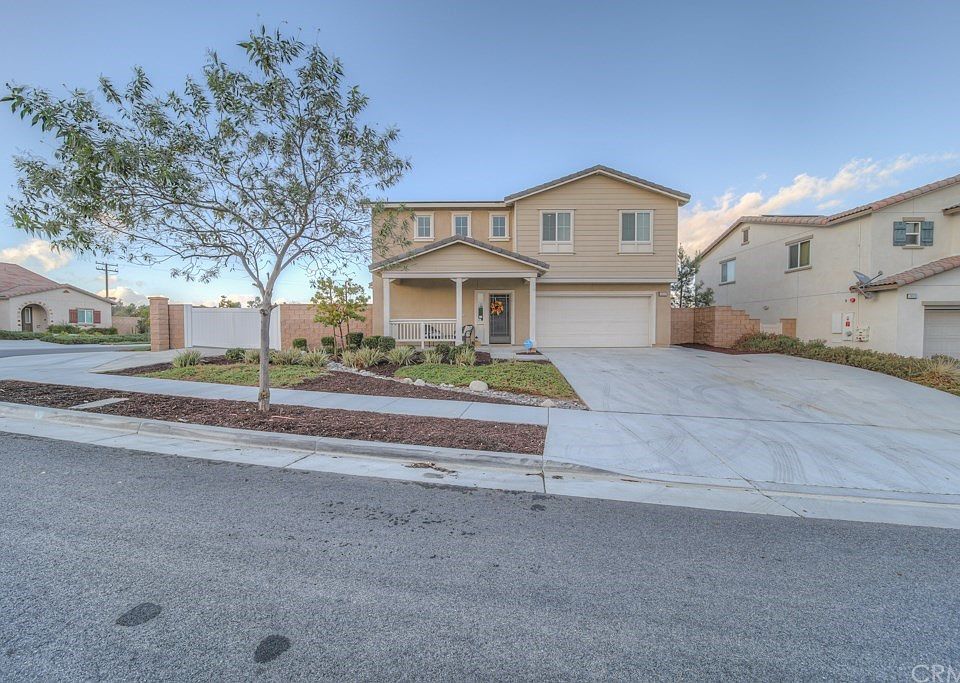 1st image of 28320 Desert Varnish Way