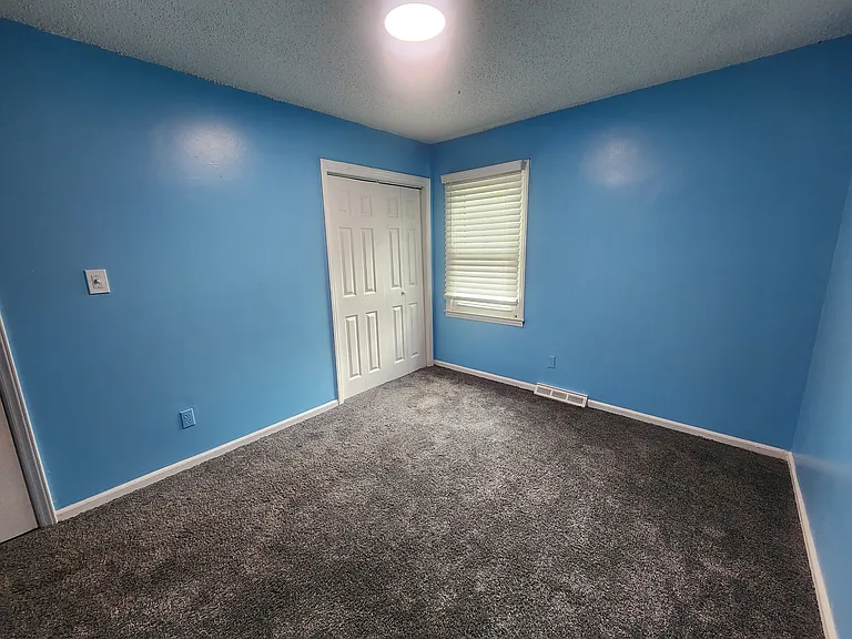 301 Red Roan Pl — Photo 58