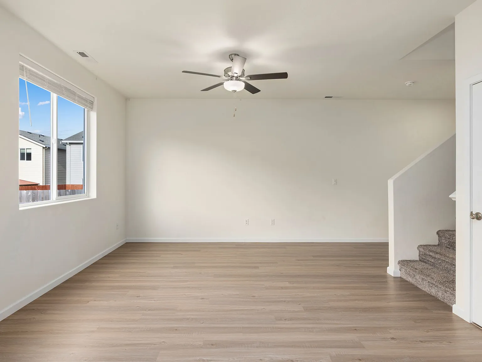3 bed, 1472 sqft, $3,500 — Photo 3