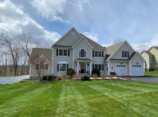 34 Ellsworth Ln, Ellington, CT 06029