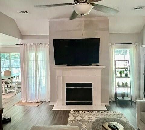 5th image of 2146 Sylvan Lake Drive