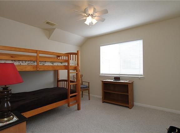 3rd image of 218 W New Meadows Dr