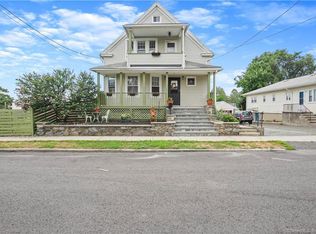 335 Harlem Ave #2, Bridgeport, CT 06606