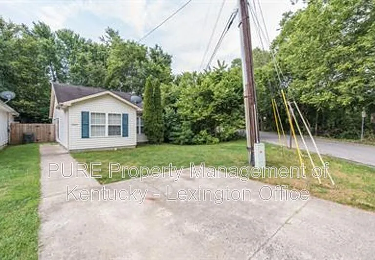 1034 Marshall Park Dr — Photo 3