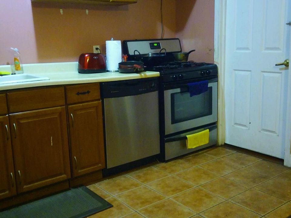 1st image of 8326 168th St #House