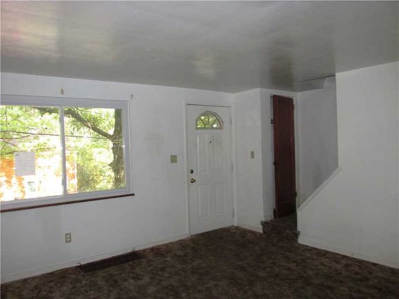 3rd image of 8160-62 Chaske St